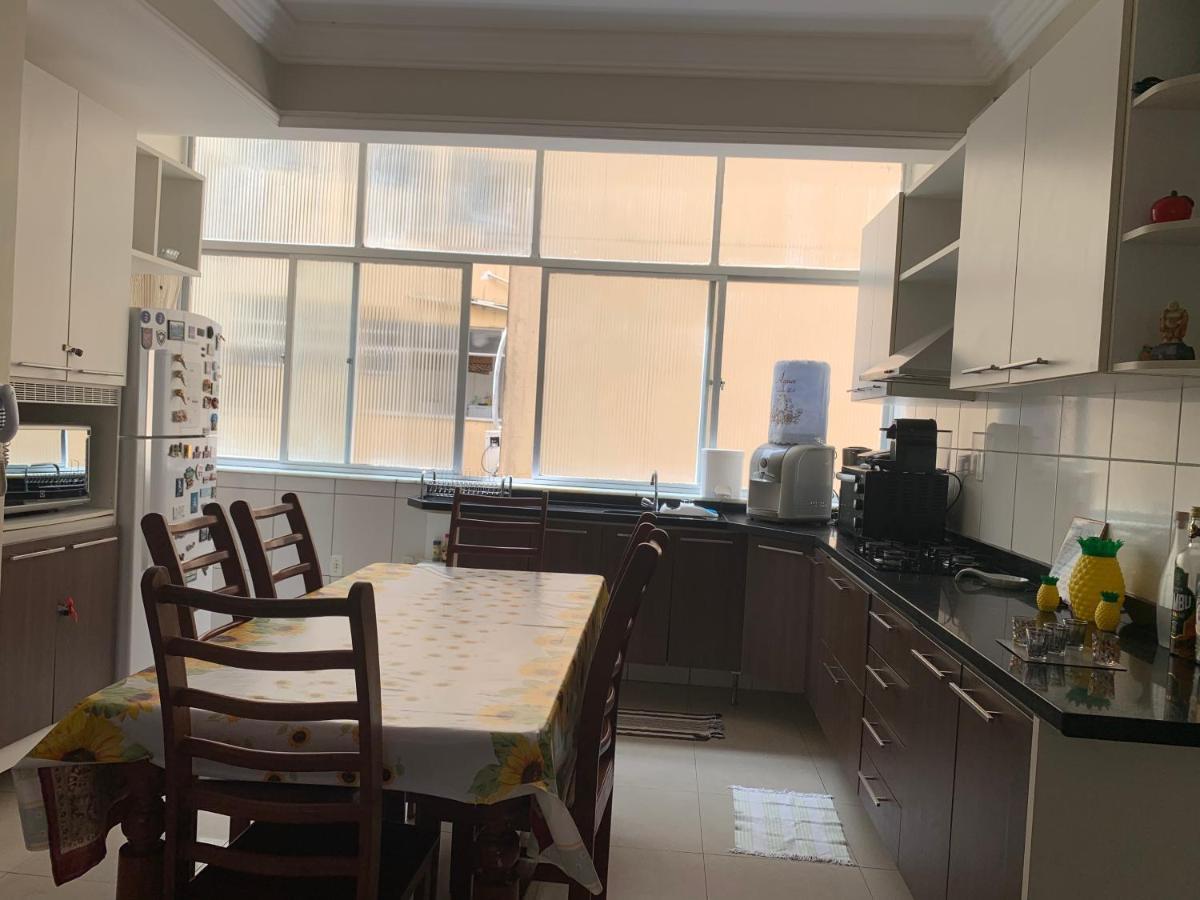 Apartamento Lindo Ap No Porto Da Barra Salvador de Bahía Exterior foto